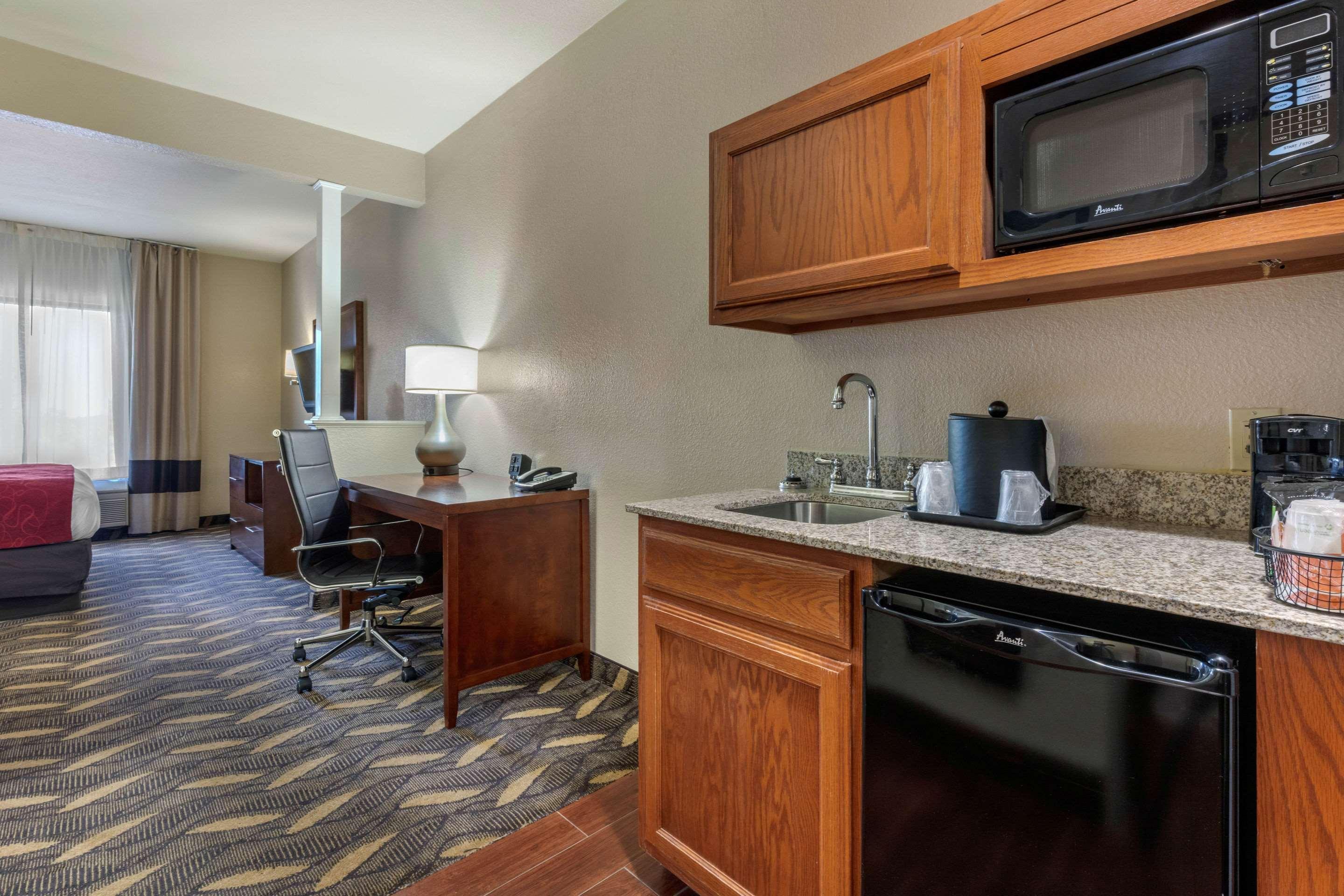 Comfort Suites Rolla Exterior foto