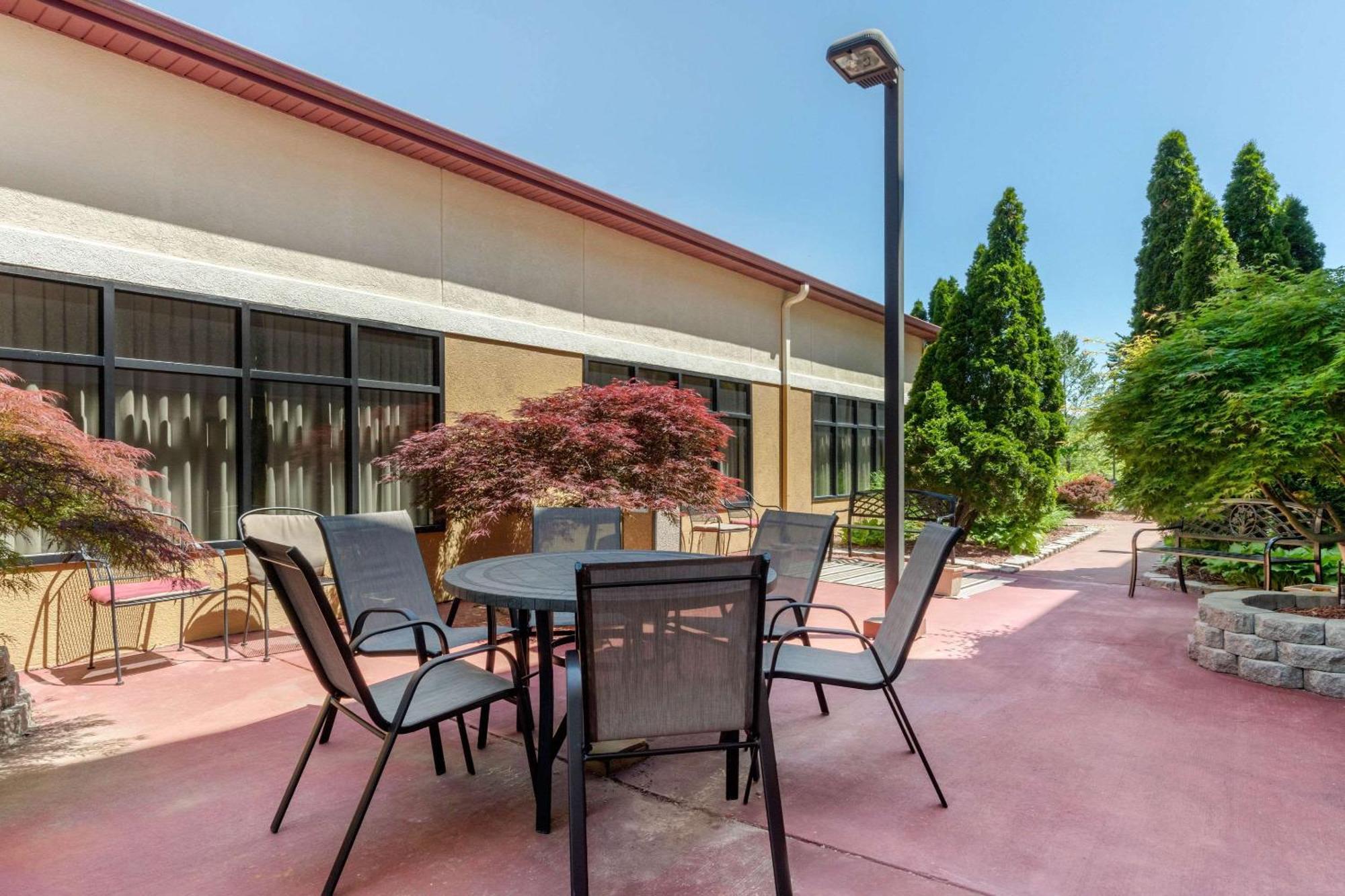 Comfort Suites Rolla Exterior foto