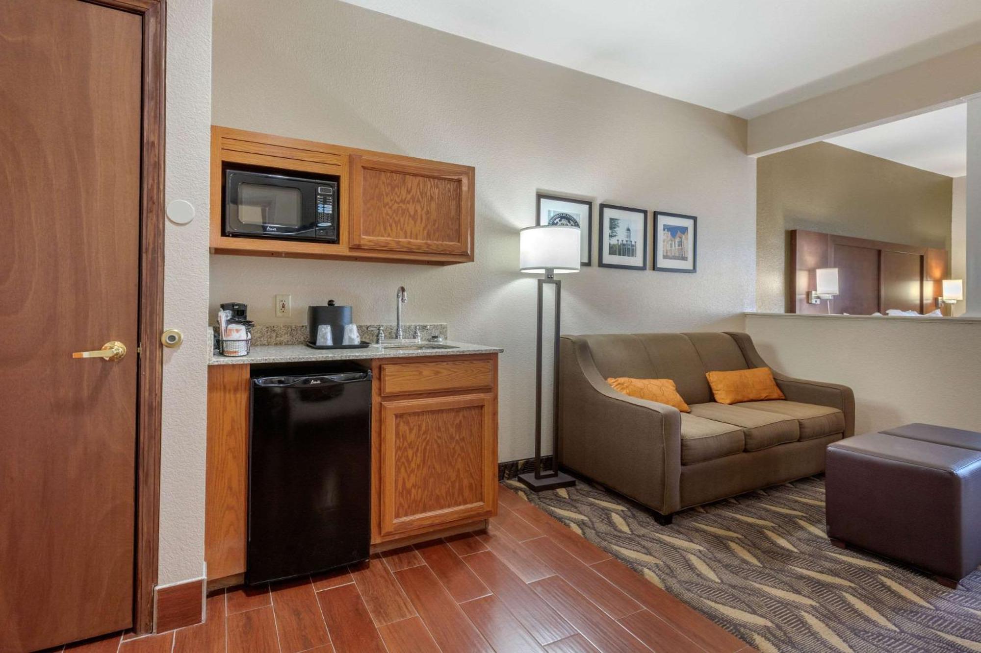 Comfort Suites Rolla Exterior foto